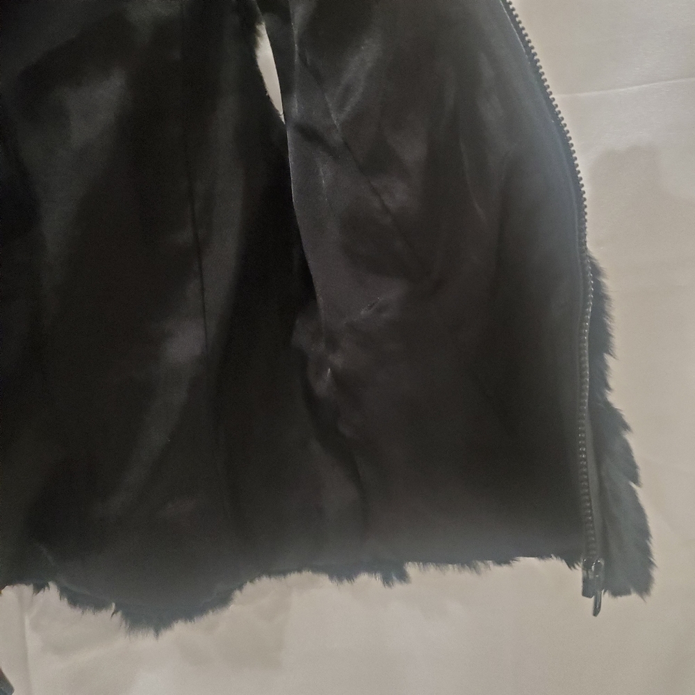 Charles Klein Rabbit Fur Vest - Picture 6 of 6